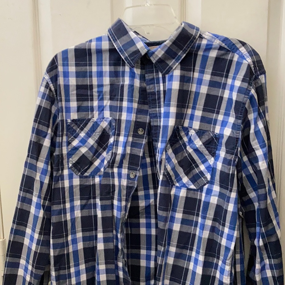 FINAL MARKDOWN Men’s weatherproof Shirt large